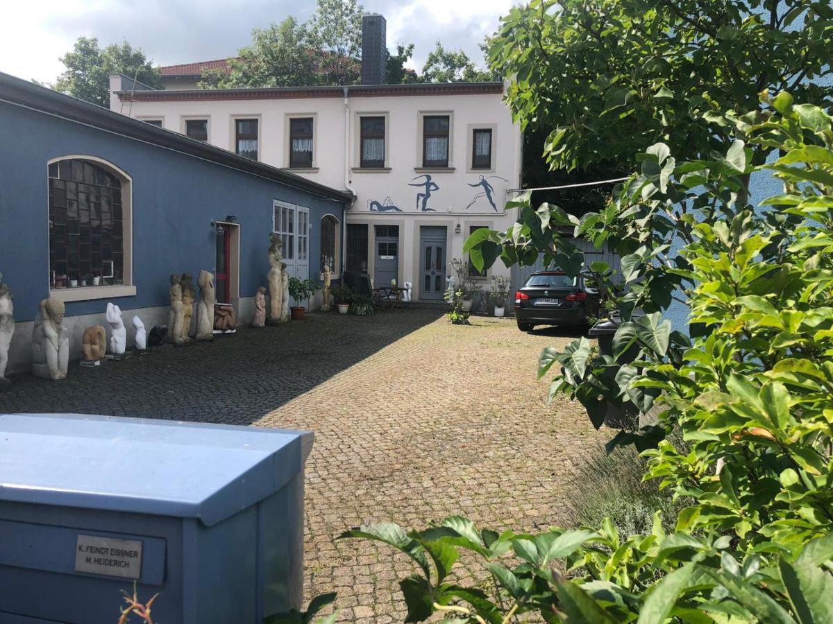 Kunstoase Am Blauen Haus Appartement Dresden Buitenkant foto