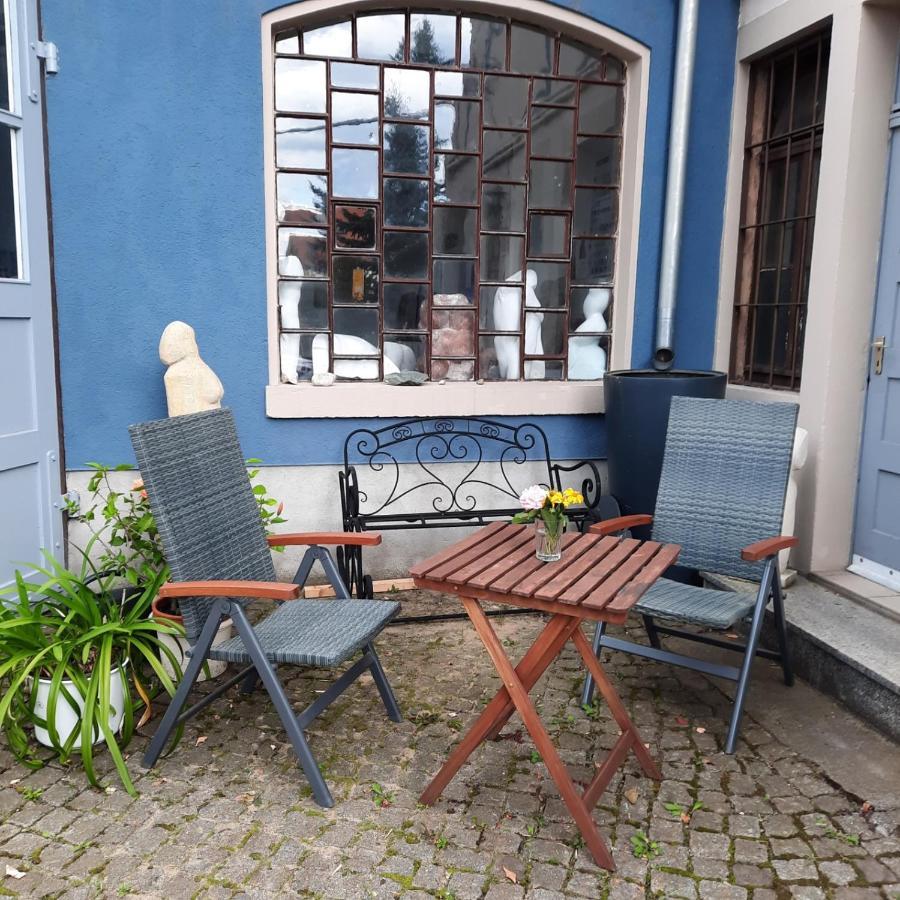 Kunstoase Am Blauen Haus Appartement Dresden Buitenkant foto